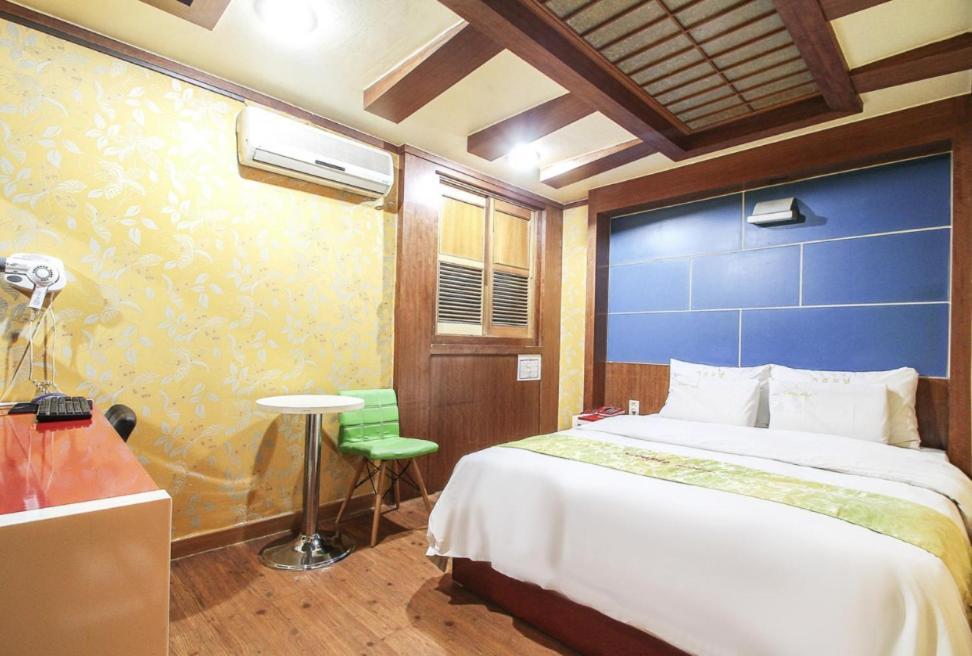 Couple Motel Séoul Extérieur photo