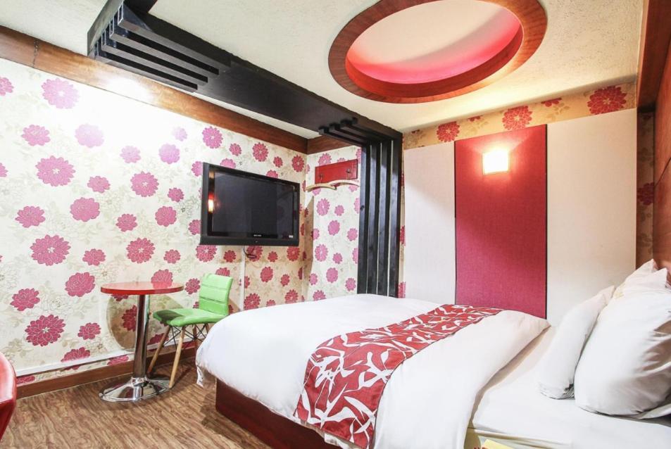 Couple Motel Séoul Extérieur photo